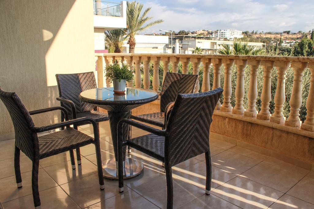King'S Gardens Apartment Paphos 外观 照片