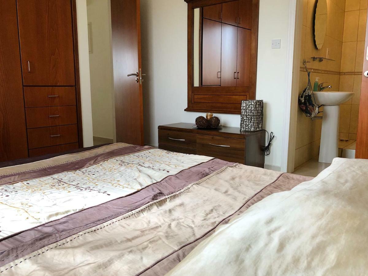 King'S Gardens Apartment Paphos 外观 照片