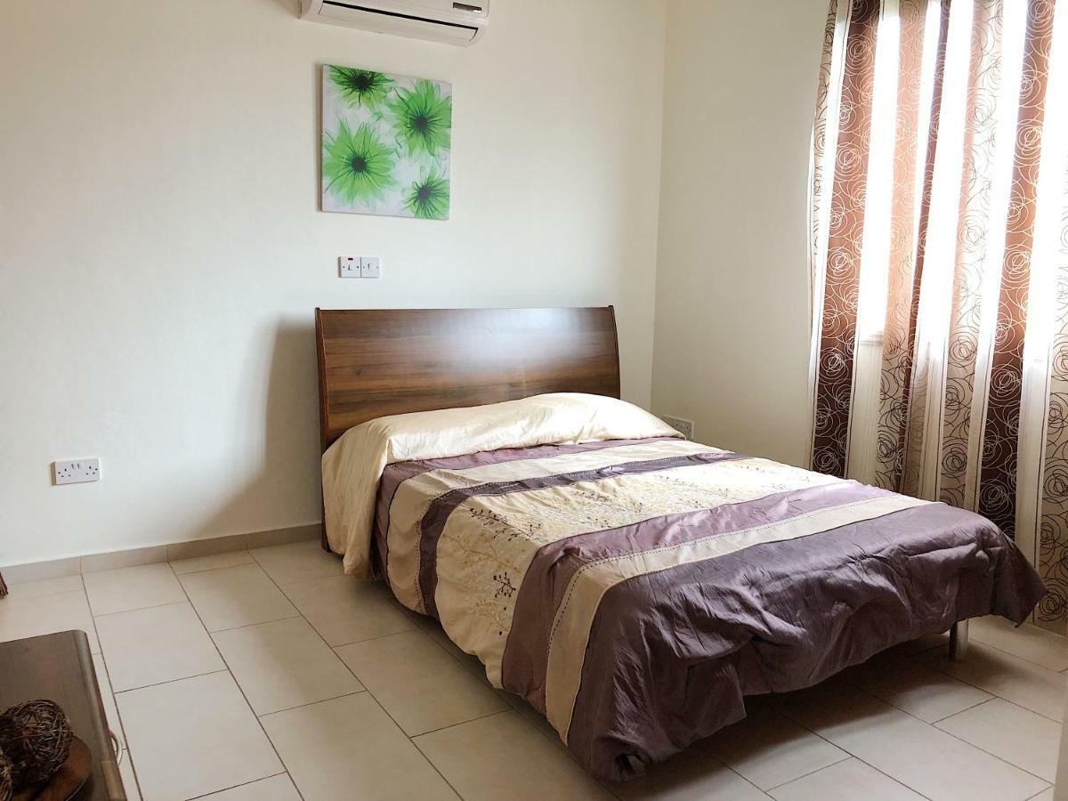 King'S Gardens Apartment Paphos 外观 照片